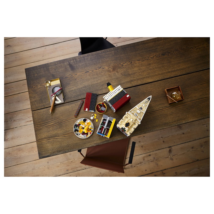 LEGO Creator Titanic (10294) LEGO Creator Titanic (10294)
