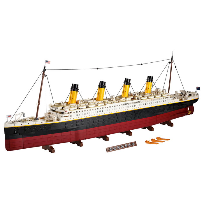 LEGO Creator Titanic (10294) LEGO Creator Titanic (10294)
