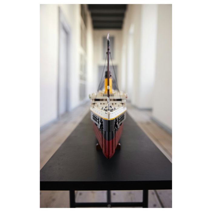 LEGO Creator Titanic (10294) LEGO Creator Titanic (10294)