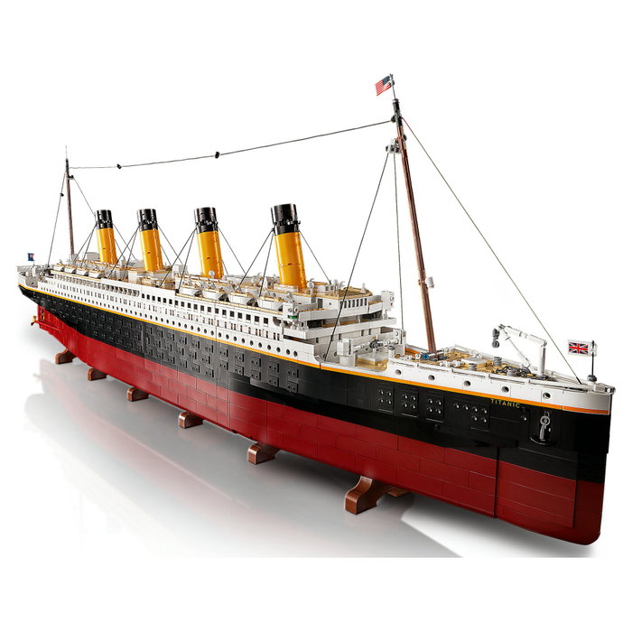 LEGO Creator Titanic (10294) LEGO Creator Titanic (10294)
