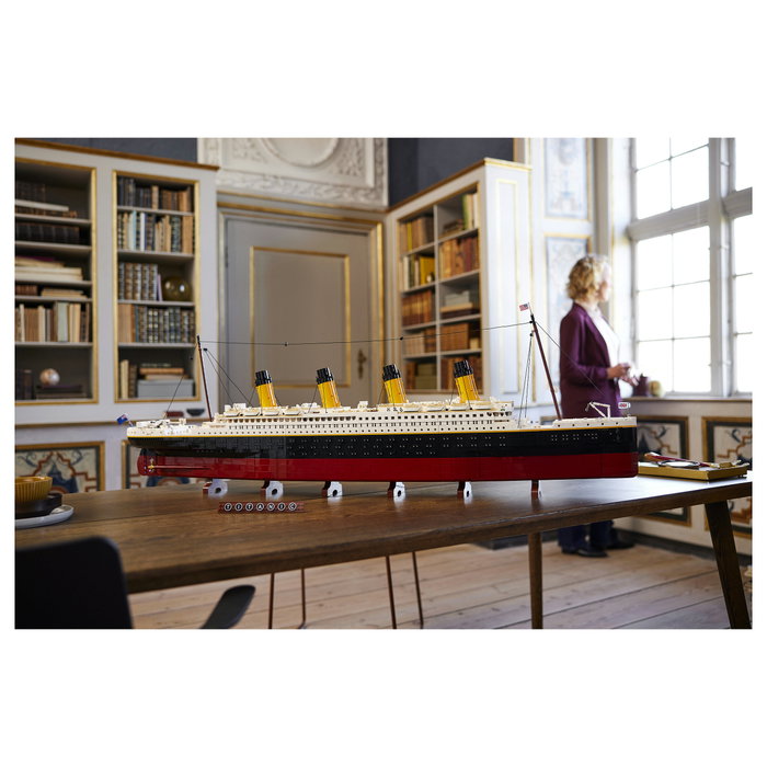 LEGO Creator Titanic (10294) LEGO Creator Titanic (10294)