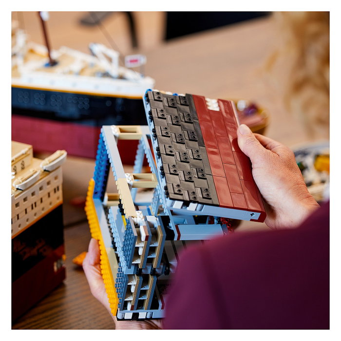 LEGO Creator Titanic (10294) LEGO Creator Titanic (10294)