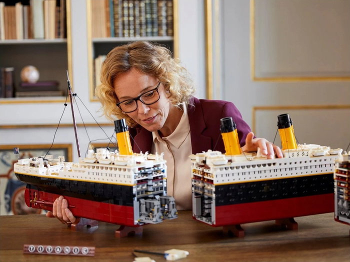 LEGO Creator Titanic (10294) LEGO Creator Titanic (10294)