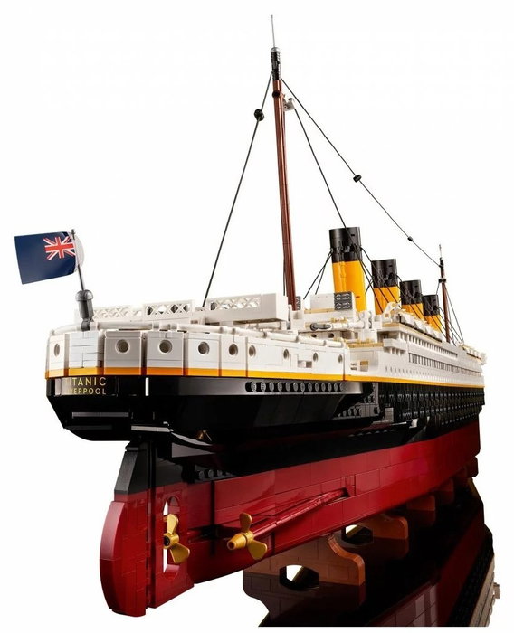 LEGO Creator Titanic (10294) LEGO Creator Titanic (10294)
