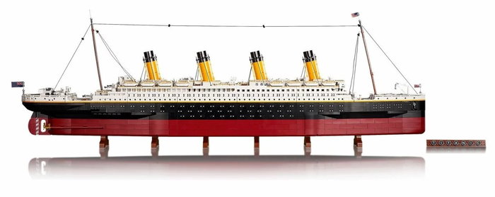 LEGO Creator Titanic (10294) LEGO Creator Titanic (10294)
