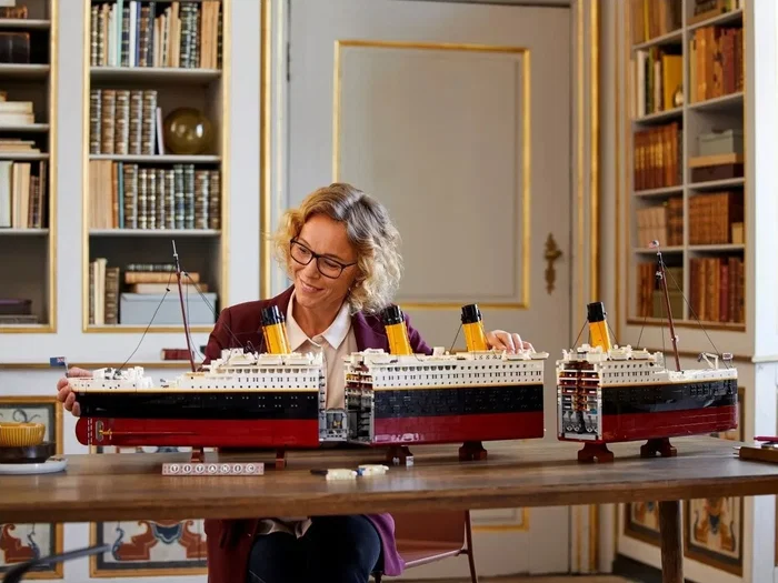 LEGO Creator Titanic (10294) LEGO Creator Titanic (10294)