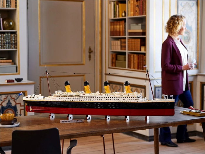 LEGO Creator Titanic (10294) LEGO Creator Titanic (10294)