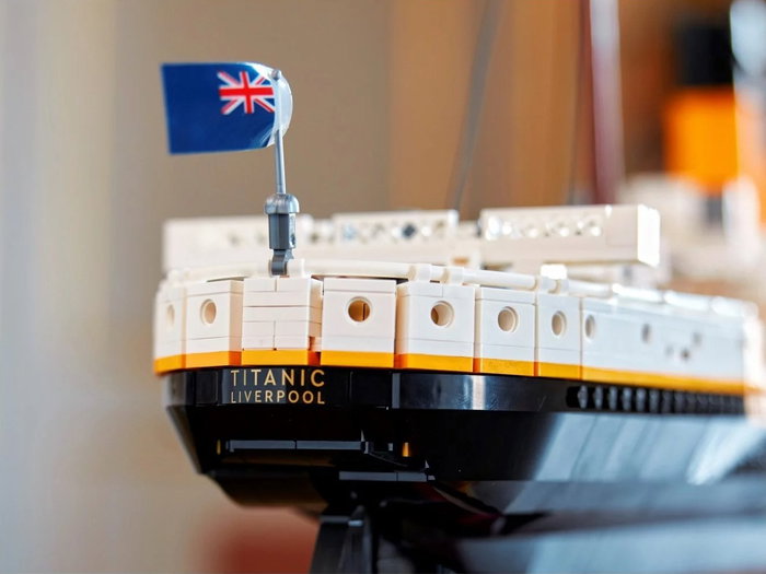 LEGO Creator Titanic (10294) LEGO Creator Titanic (10294)