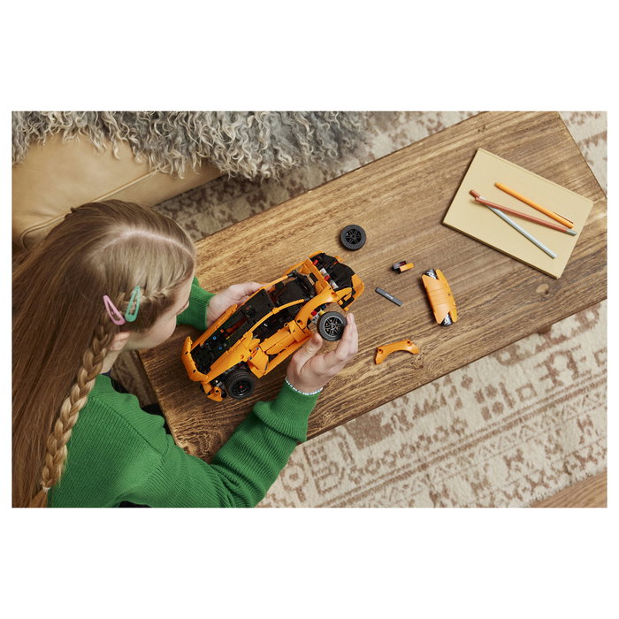 LEGO Technic 42196 Lamborghini Huracán Tecnica Orange Juego de Construcción 806 Piezas para Niños de 9 Años en Adelante LEGO Technic 42196 Lamborghini Huracán Tecnica Orange Juego de Construcción 806 Piezas para Niños de 9 Años en Adelante