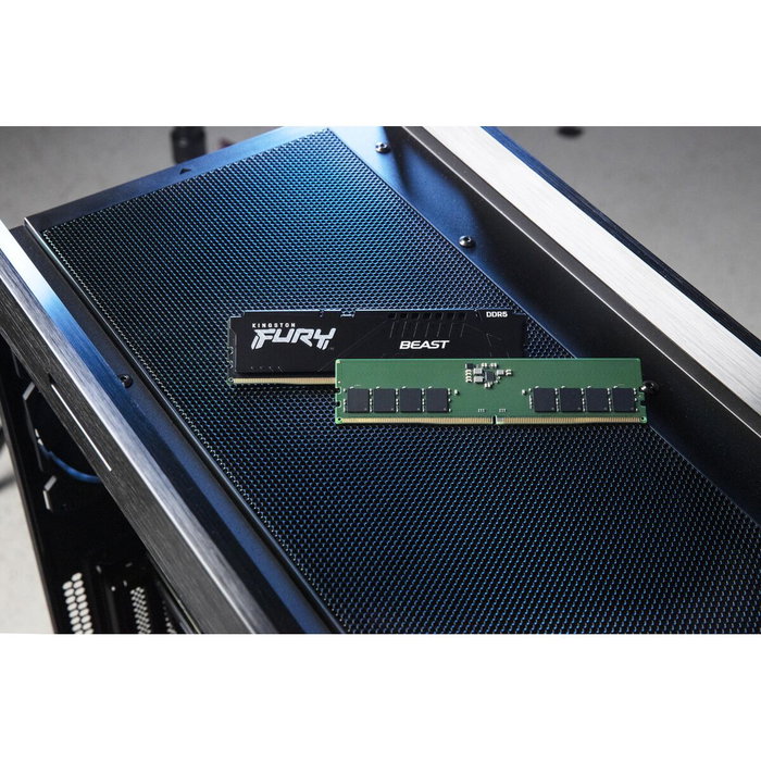 Kingston ValueRAM 32 GB DDR5 5600 MT/s 288-pin DIMM KVR56U46BS8-32 Kingston ValueRAM 32 GB DDR5 5600 MT/s 288-pin DIMM KVR56U46BS8-32