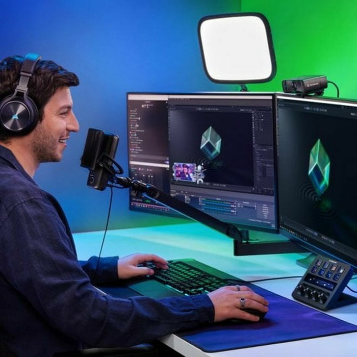 Elgato Stream Deck + Negro