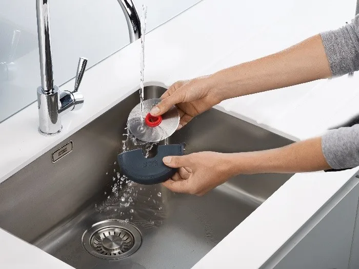 Joseph Joseph Disc Easy-Clean Cortador de Pizza Gris
