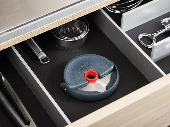 Joseph Joseph Disc Easy-Clean Cortador de Pizza Gris