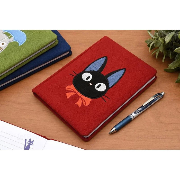 Nicky, la aprendiz de bruja Libreta Premium Jiji Plush