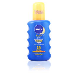 Nivea SUN PROTEGE&HIDRATA Spray Solar SPF15 con Hidratación Intensa y Resistencia al Agua, 200 ml