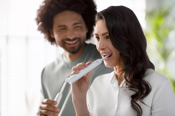 Philips Sonicare Serie 3100 HX3673/13 Blanco con estuche de viaje