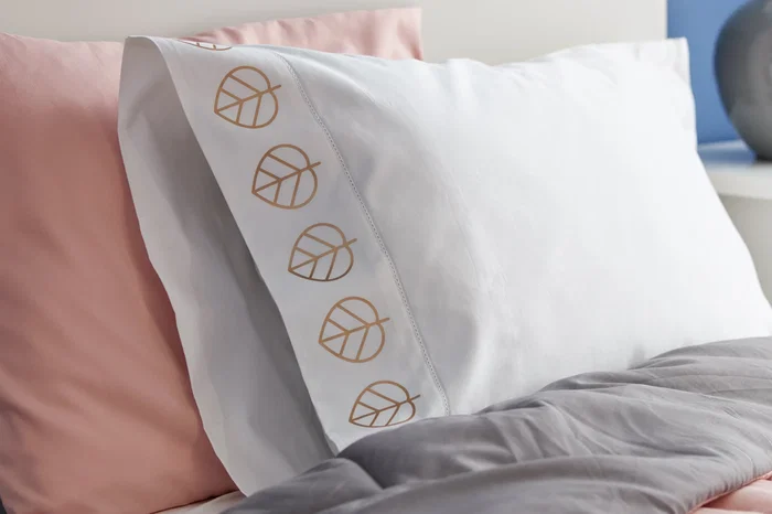 Cricut Joy Smart Iron-On Oro, Transfer Térmico Adhesivo para Plancha, 60.96 cm x 13.97 cm, 1 Unidad