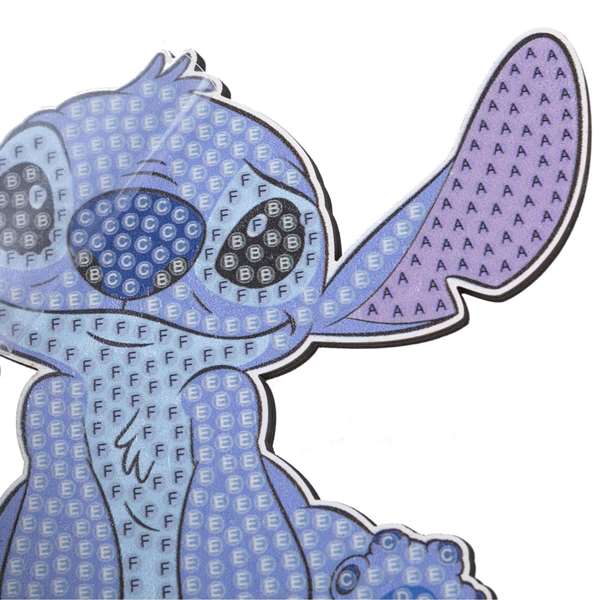 Crayola Kit Creativo Crystal Art Buddy, Diamantes Brillantes XL con Diseño de Stich, 22x16 cm