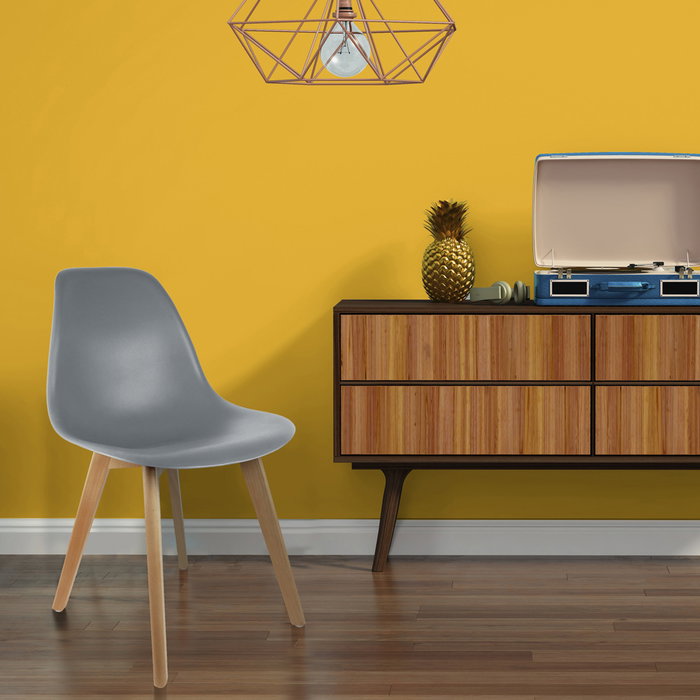 Home Deco Factory Silla STOCKHOLM Diseño Escandinavo Patas Madera Asiento Plástico Gris 45,8x51,4 cm H84,6 cm