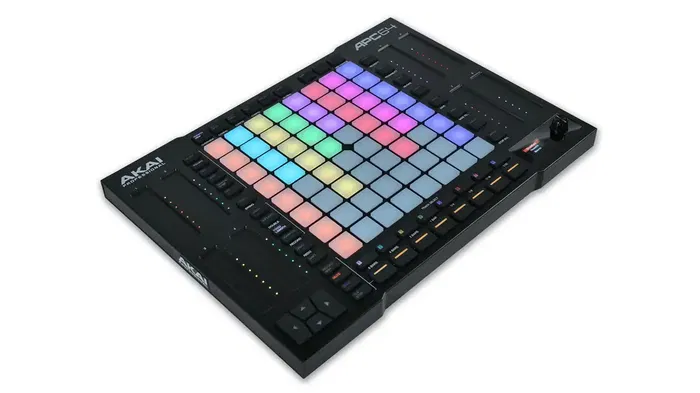 AKAIPRO APC64 Controlador MIDI con 64 Pads RGB Sensibles, Secuenciador de 8 Pistas y Control Táctil para Ableton Live