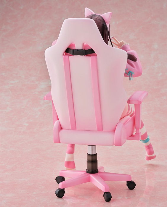 Nocturne Estatua 1/6 Comic Unreal The Bewitching Landmine-Type Catgirl Streamer, Kuro