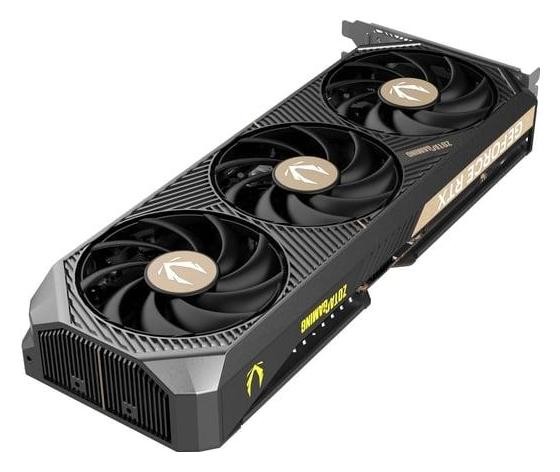 ZOTAC GAMING GeForce RTX 5070 SOLID 12 GB GDDR7 ZOTAC GAMING GeForce RTX 5070 SOLID 12 GB GDDR7