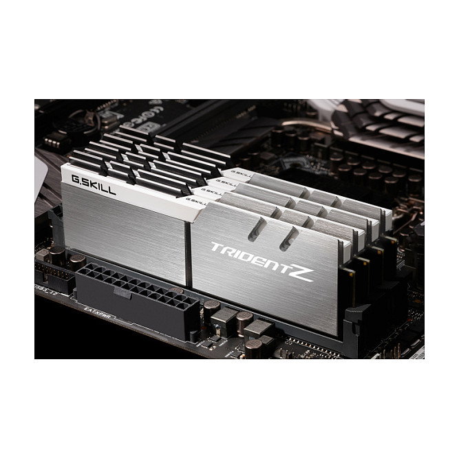 G.Skill 32GTZSW 32GB DDR4-3200MHz CL16 Kit (2x16GB) RAM para PC/Servidor