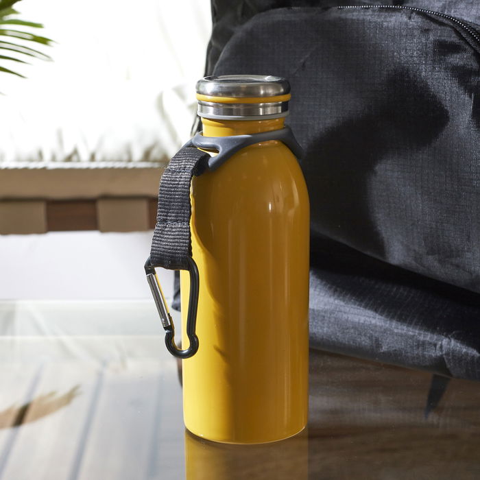 Jet Lag Mosquetón Porta Botella Adaptable y Ligero para Mochila o Cinturón Colores Surtidos