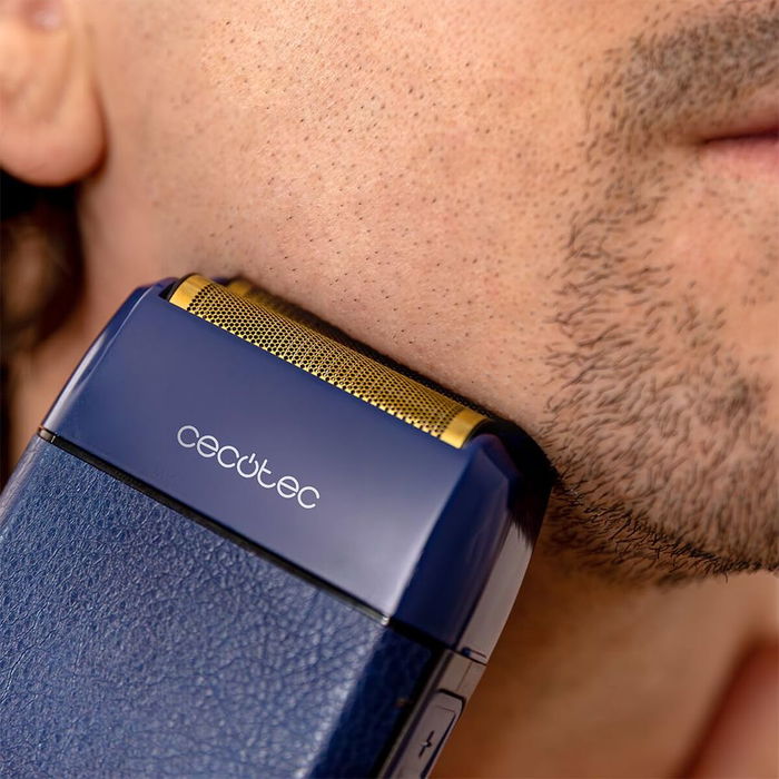 Cecotec Afeitadora Eléctrica PrecisionCare X-Trimm Pro Titanio 3 Velocidades LED 2h Azul
