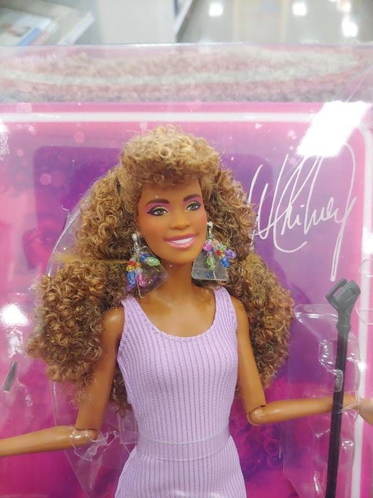 Mattel Barbie Signature Whitney Houston I Wanna Dance with Somebody Muñeca Mattel Barbie Signature Whitney Houston I Wanna Dance with Somebody Muñeca