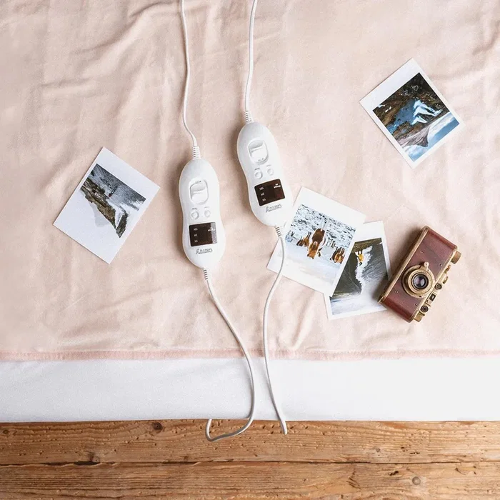 Fabrilamp P025CR7424 Manta Eléctrica Calientacamas, Doble Calefacción 2x60W, Tamaño 150x160 cm para Cama Doble, 8 Niveles de Calor, Temporizador, Color Rojo