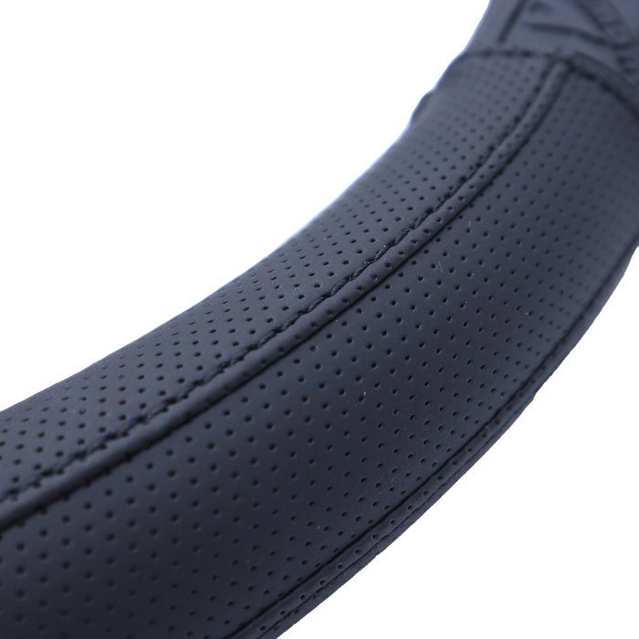 Momo Funda de Volante V.I.P. Black 38-39cm