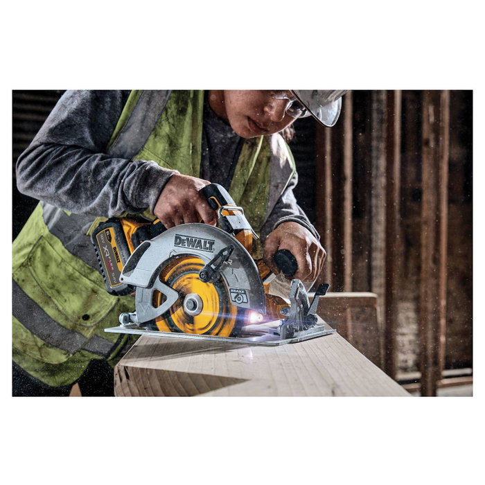 DeWalt DCS573NT-XJ Sierra circular de mano inalámbrica 18V DeWalt DCS573NT-XJ Sierra circular de mano inalámbrica 18V