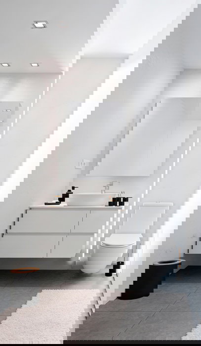 Inde Set de 6 Accesorios de Baño Confortime - Incluye Portarrollos, Toallero y Más, Dimensiones: 19.2 cm Ancho x 24.9 cm Alto x 19.2 cm Largo (6 Unidades)