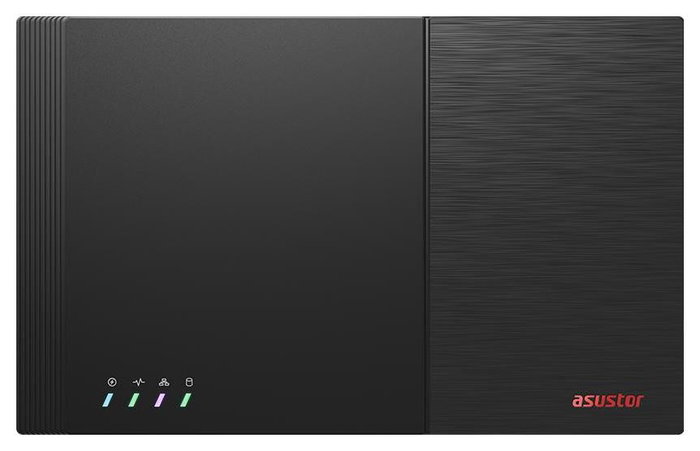 Asustor Flashstor 6 FS6706T con 6 bahías M.2, Intel N5105 y 4 GB DDR4