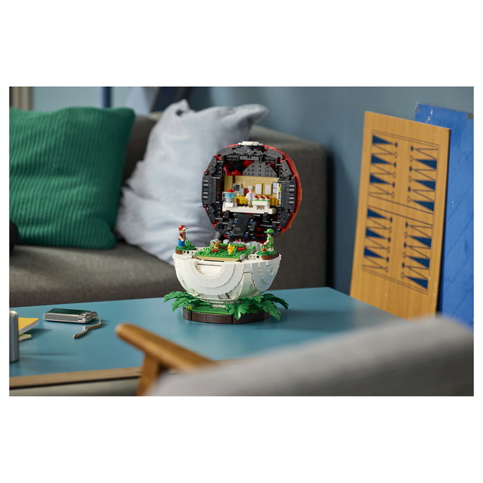 LEGO 72154 Pokémon Poké Ball con Momentos Icónicos de Entrenadores