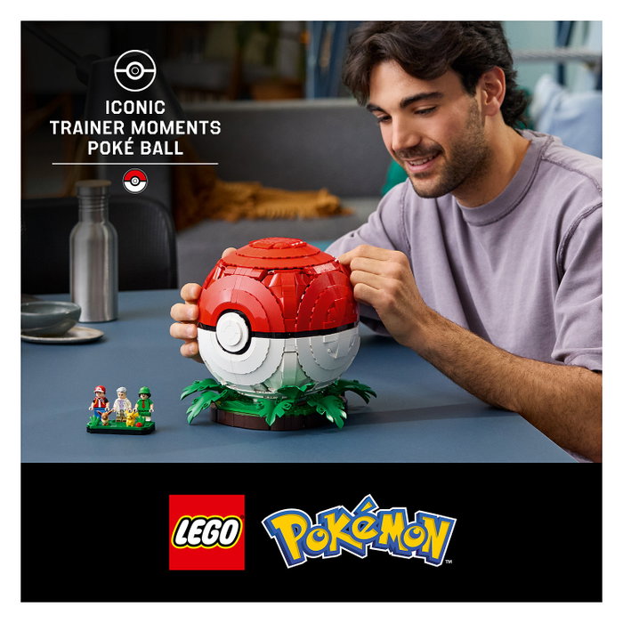 LEGO 72154 Pokémon Poké Ball con Momentos Icónicos de Entrenadores