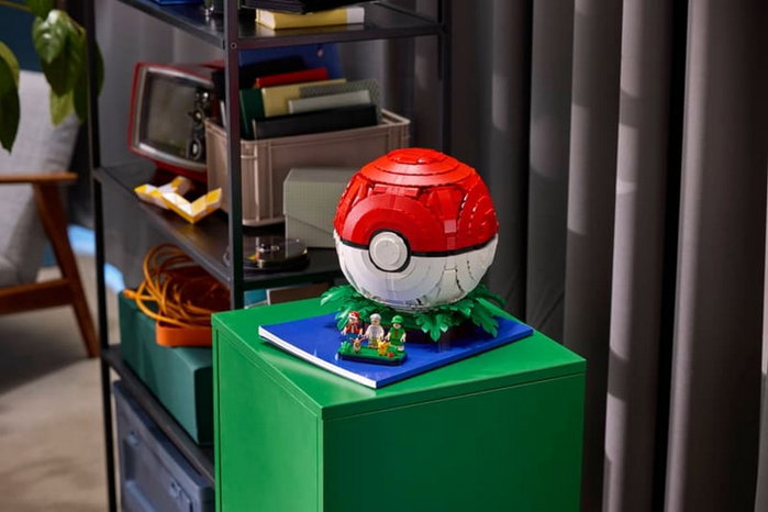 LEGO 72154 Pokémon Poké Ball con Momentos Icónicos de Entrenadores