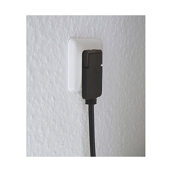 Brennenstuhl Comfort-Line 4 salidas AC con cable plano de 2m Negro