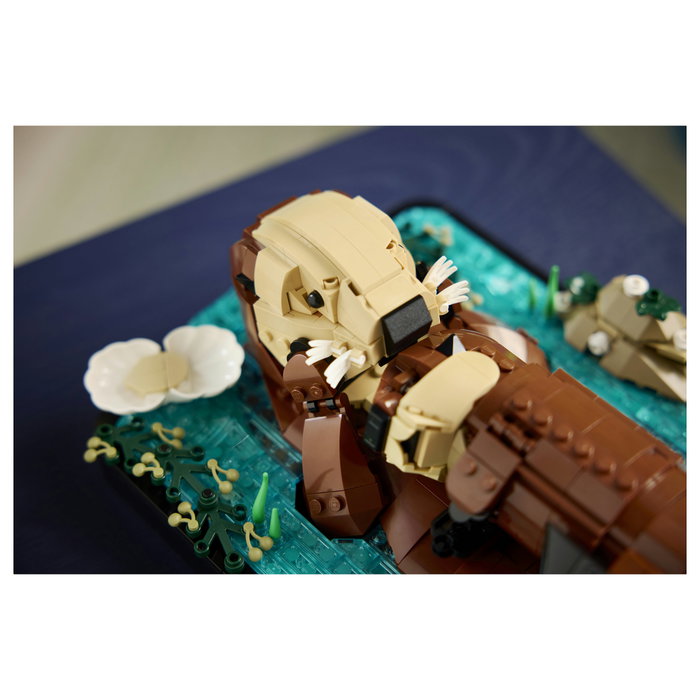 LEGO Ideas Nutrias Marinas a Flote 21366, Modelo de Animales para Adultos