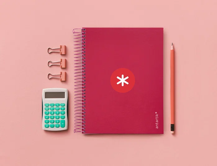 Antartik Cuaderno espiral A5 120 hojas color frambuesa