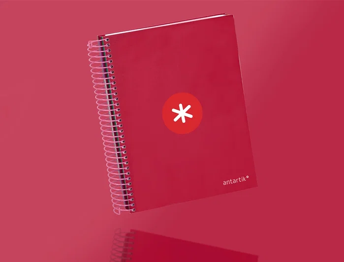 Antartik Cuaderno espiral A5 120 hojas color frambuesa