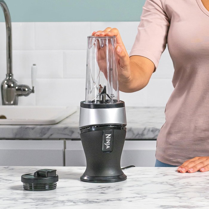Ninja QB3001EUS Batidora de Vaso Individual para Smoothies 700W Ninja QB3001EUS Batidora de Vaso Individual para Smoothies 700W