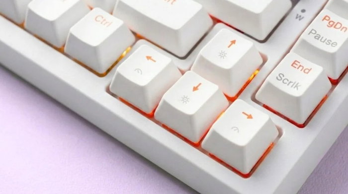 Savio ASTRAL White Teclado Magnético Outemu White Jade RGB con 82 teclas