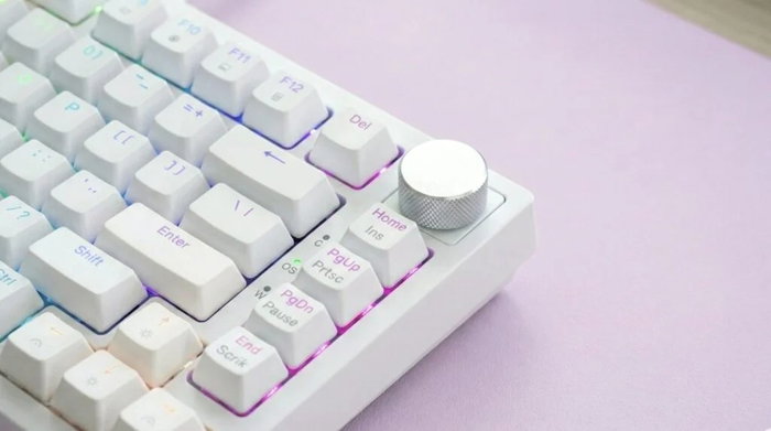 Savio ASTRAL White Teclado Magnético Outemu White Jade RGB con 82 teclas