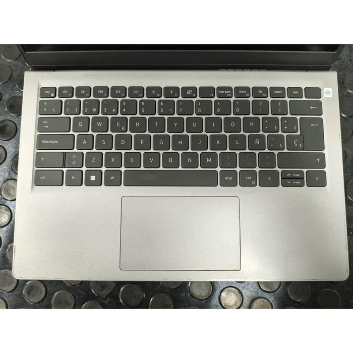 Dell Vostro 3430 i5-1335U 8GB 256GB 14 inch W11 Pro Negro Dell Vostro 3430 i5-1335U 8GB 256GB 14 inch W11 Pro Negro