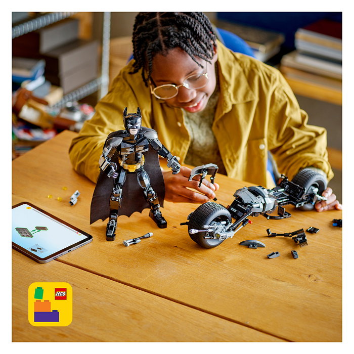 LEGO DC Batman Figura de Batman con Batpod 76273