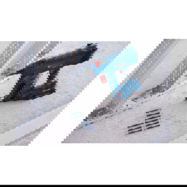 Bosch GNB 18V-38 Pistola de Clavos Profesional, 18V, 3,8 cm longitud máxima de clavo Bosch GNB 18V-38 Pistola de Clavos Profesional, 18V, 3,8 cm longitud máxima de clavo