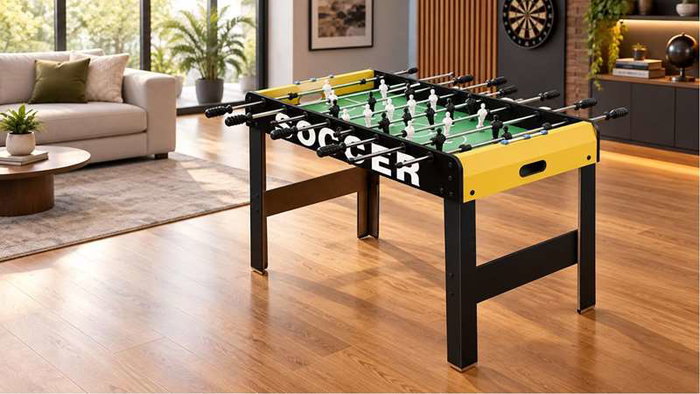 JugaToys Futbolín de madera con 2 bolas y marcadores