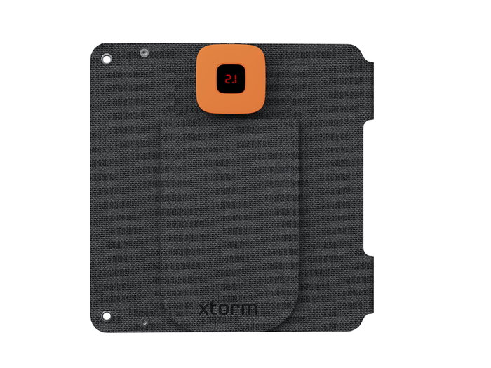 Xtorm XR2S14 Panel Solar Plegable 14W Negro para Exterior con USB-A, USB-C, Carga Doble, Certificación IPX4 y Pantalla LCD - Cargador Solar Portátil